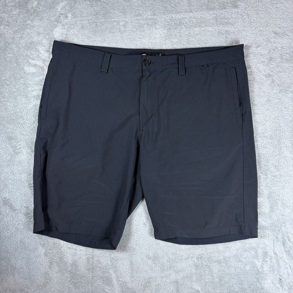 Travis Mathew Golf Shorts Mens 40 Black Striped Tech Performance‎ Casual Stretch